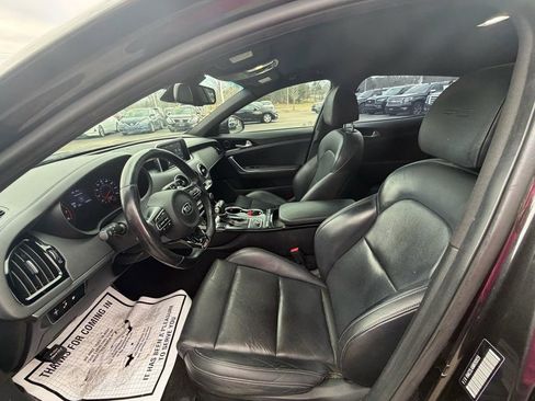 Used 2021 Kia Stinger GT-Line image 9