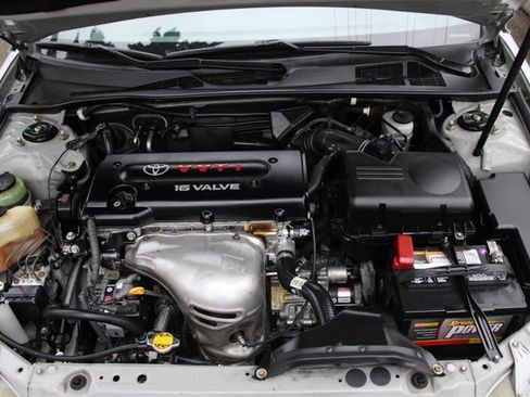 Used 2005 Toyota Camry LE image 17