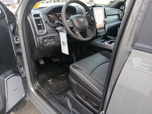 New 2026 RAM 4500 4x4 Crew Cab DRW w/ Laramie Trim Package image 48
