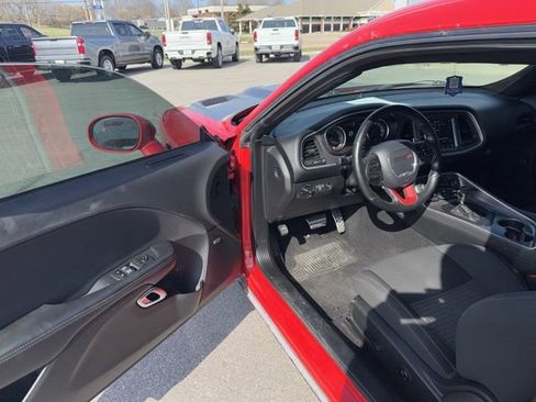 Used 2019 Dodge Challenger R/T Scat Pack image 25