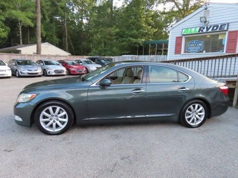 Used 2008 Lexus LS 460 image 8