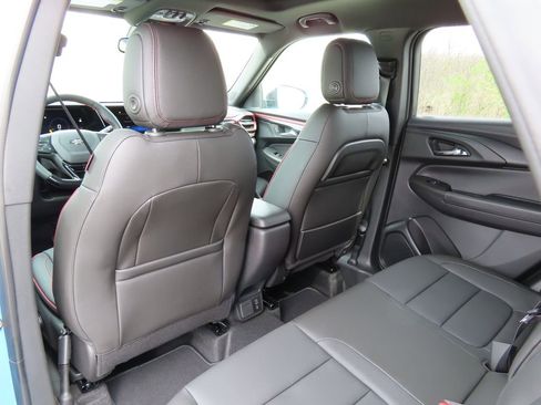 New 2026 Chevrolet TrailBlazer RS w/ Convenience Package AWD/4WD image 23