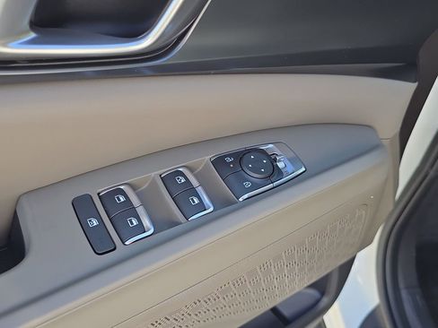New 2026 Kia Carnival FWD image 20