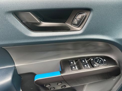 New 2025 Ford Maverick Lobo image 9