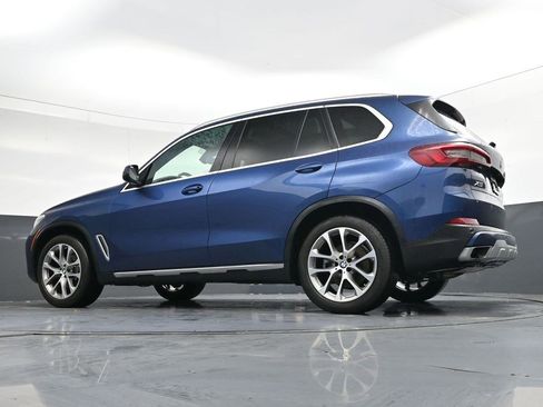 Used 2021 BMW X5 sDrive40i w/ Premium Package image 33