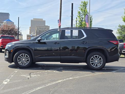 Used 2023 Chevrolet Traverse LT AWD/4WD image 24