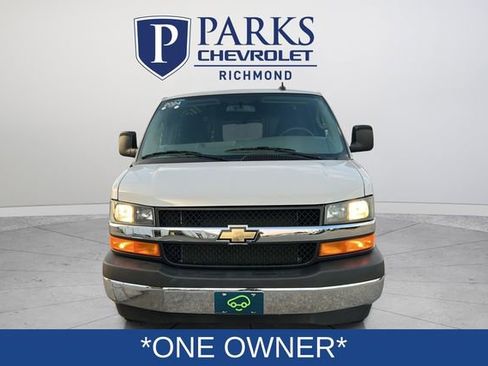 Used 2024 Chevrolet Express 2500 w/ Driver Convenience Package RWD image 2