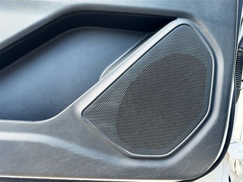 Used 2022 Ford Explorer Limited w/ Equipment Group 301A image 20