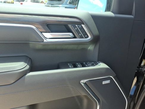 New 2026 GMC Sierra 1500 SLT w/ SLT Premium Plus Package AWD/4WD image 14