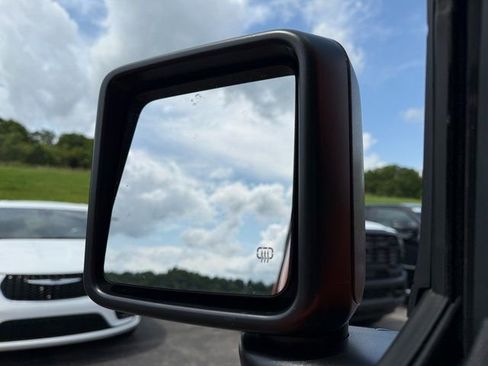 New 2025 Jeep Wrangler Sport S image 31