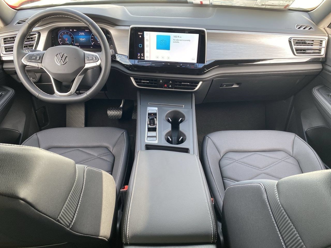 New 2026 Volkswagen Atlas Cross Sport SE FWD image 11