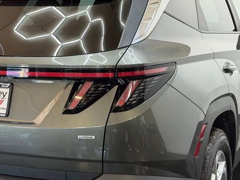 Used 2023 Hyundai Tucson SEL AWD/4WD image 13