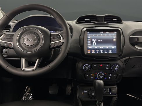 Used 2023 Jeep Renegade Altitude AWD/4WD image 11