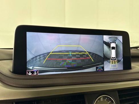 Used 2020 Lexus RX 450h AWD w/ Luxury Package image 19
