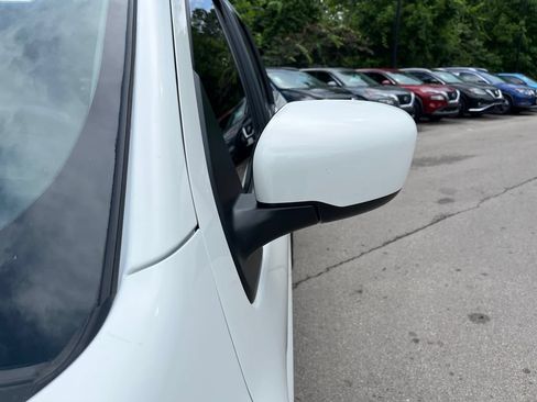 Used 2022 Nissan Frontier SV AWD/4WD image 33
