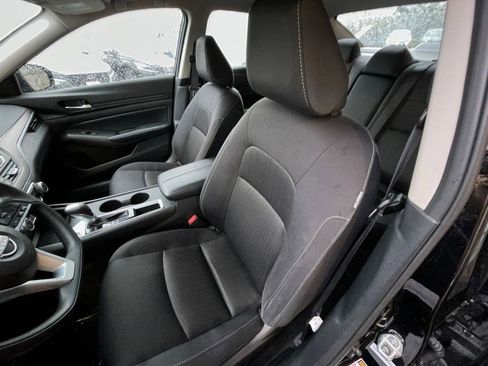 Used 2025 Nissan Altima 2.5 SV image 38