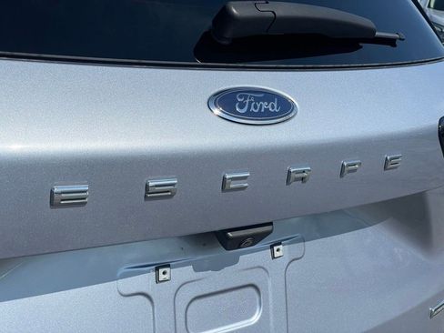 Used 2022 Ford Escape SEL image 25