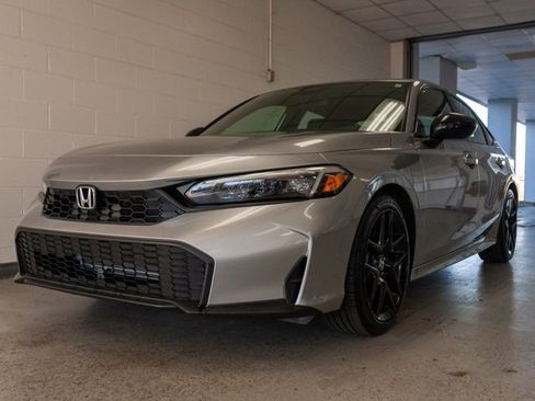 Used 2025 Honda Civic Sport image 18