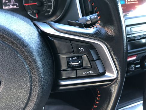 Used 2019 Subaru Crosstrek 2.0i Premium image 13