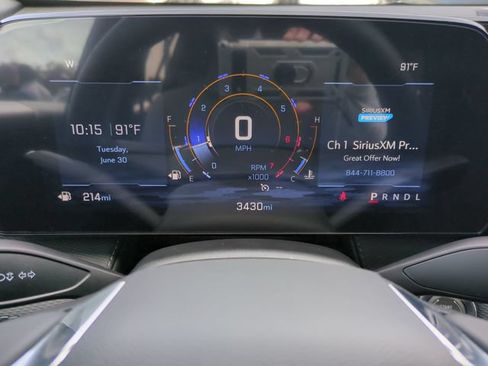 Used 2026 Chevrolet Equinox LT FWD image 32