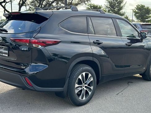 New 2026 Toyota Highlander XLE AWD/4WD image 9