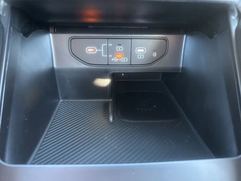 New 2025 Kia Sorento EX image 22