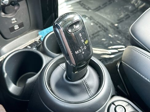 Used 2024 MINI Cooper S FWD image 17