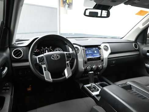 Used 2021 Toyota Tundra SR5 w/ SR5 Upgrade Package image 19