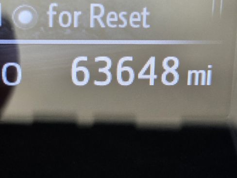 Used 2017 Toyota Tacoma SR5 w/ Tow Package image 18