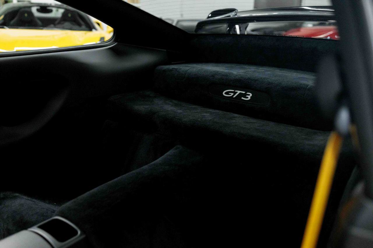 Used 2010 Porsche 911 GT3 RWD image 65