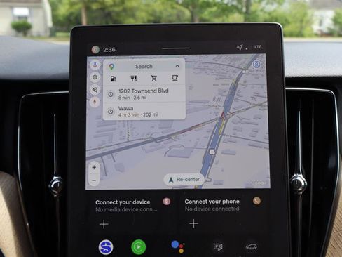 Used 2026 Volvo XC60 B5 Plus image 21