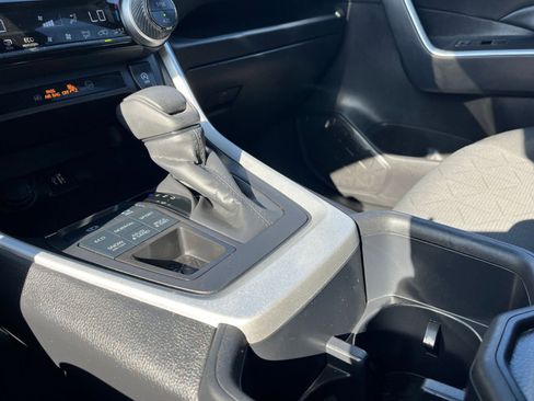 Used 2025 Toyota RAV4 XLE w/ Convenience Package image 43