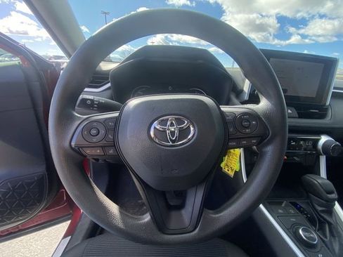 Used 2024 Toyota RAV4 LE image 14