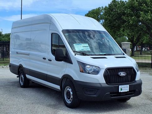 New 2026 Ford Transit 250 148 High Roof Extended RWD image 3