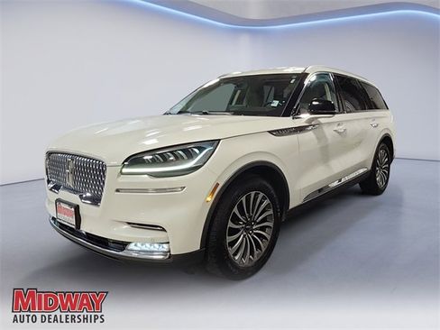 Used 2020 Lincoln Aviator Reserve w/ Elements Package Plus image 1