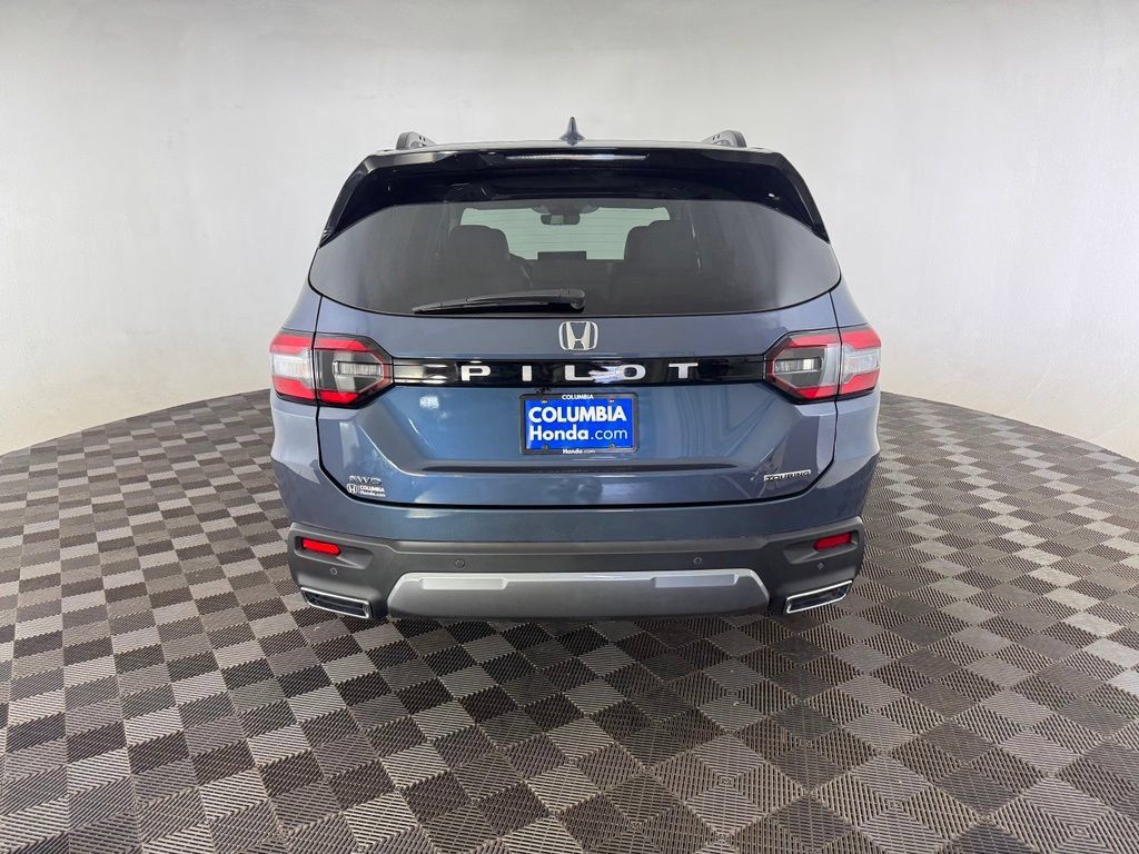 Used 2026 Honda Pilot Touring image 6