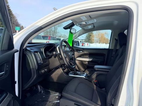 Used 2017 Chevrolet Colorado LT w/ LT Convenience Package image 11