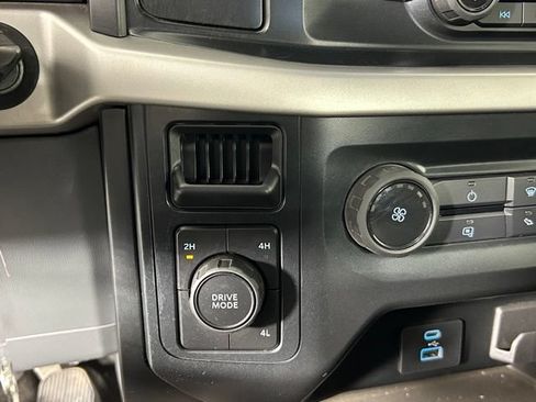 Used 2022 Ford F150 XL w/ Equipment Group 101A High AWD/4WD image 24