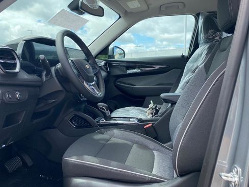 New 2026 Chevrolet TrailBlazer LT w/ Convenience Package image 13