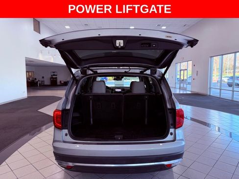 Used 2017 Honda Pilot Elite image 7