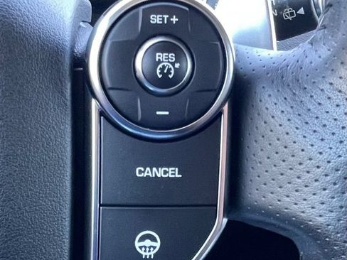 Used 2017 Land Rover Range Rover Sport AWD/4WD image 22