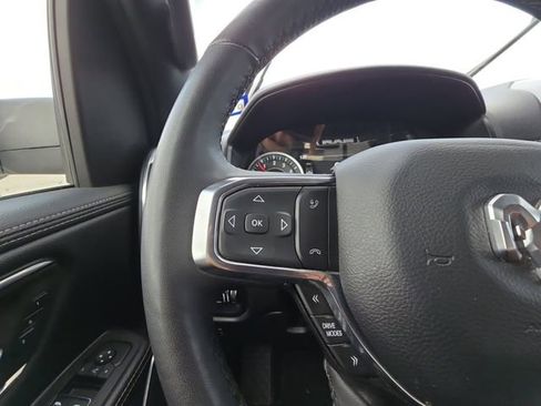Used 2025 RAM 1500 Laramie image 11