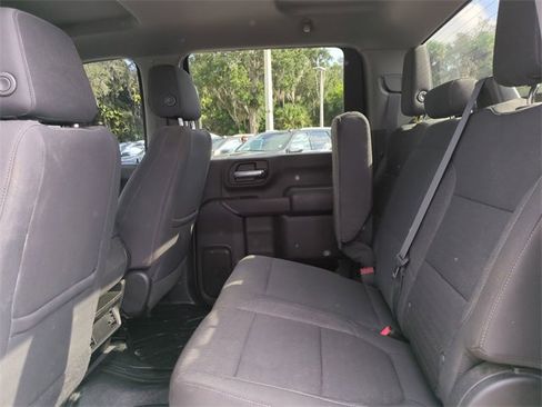 Used 2022 Chevrolet Silverado 2500 Custom w/ Custom Value Package image 16