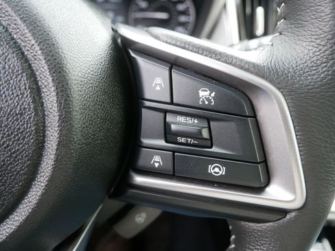 Used 2025 Subaru Outback Limited image 24