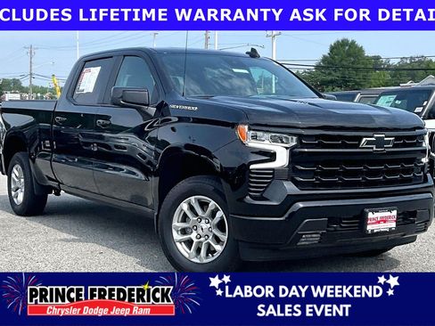 Used 2025 Chevrolet Silverado 1500 RST w/ Convenience Package II AWD/4WD image 1