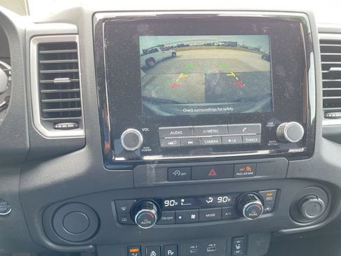 Used 2024 Nissan Frontier SV w/ SV Convenience Package RWD image 20