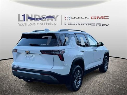 Certified 2025 Chevrolet Equinox LT w/ Convenience Package II image 2