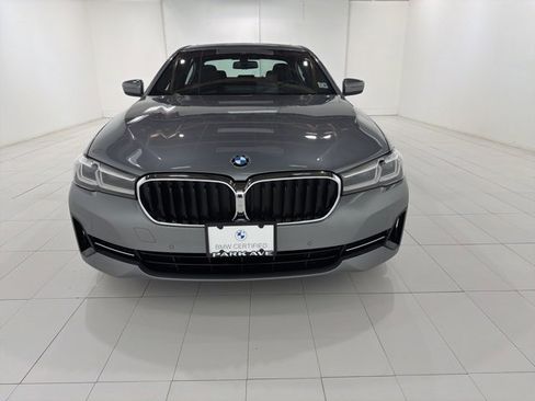 Certified 2023 BMW 530i xDrive w/ Premium Package image 8