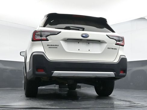 Used 2023 Subaru Outback Limited image 22