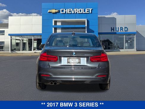 Used 2017 BMW 330e image 5